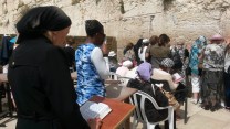 Jewish women praying at Wailing Wall